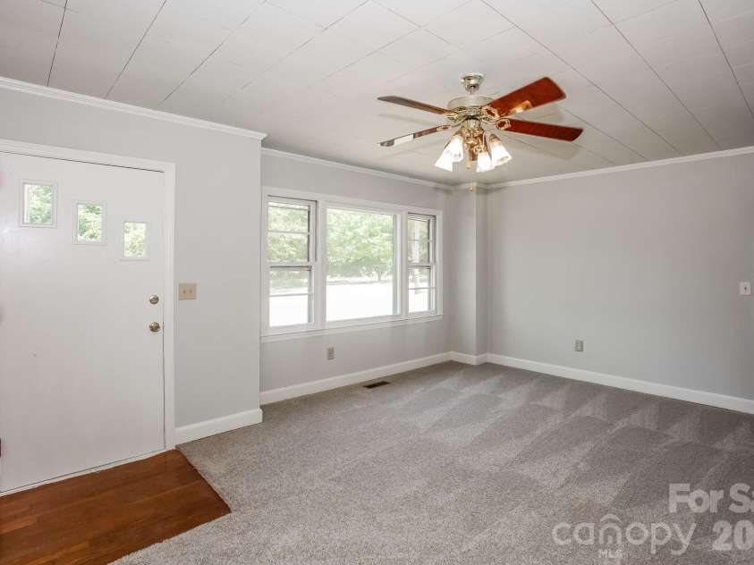 113 Griggs Street, Pageland, SC 29728.  MLS# CAR4400185, YatesRealty ID 34712. 