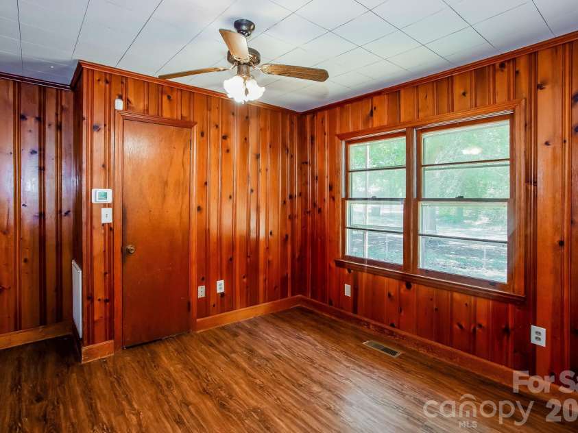 113 Griggs Street, Pageland, SC 29728.  MLS# CAR4400185, YatesRealty ID 34712. 