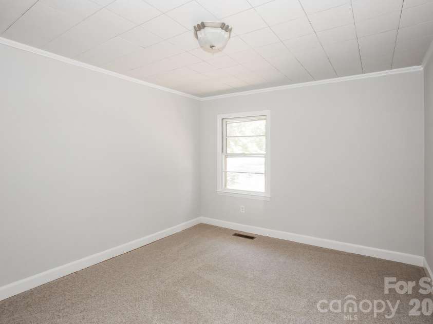113 Griggs Street, Pageland, SC 29728.  MLS# CAR4400185, YatesRealty ID 34712. 