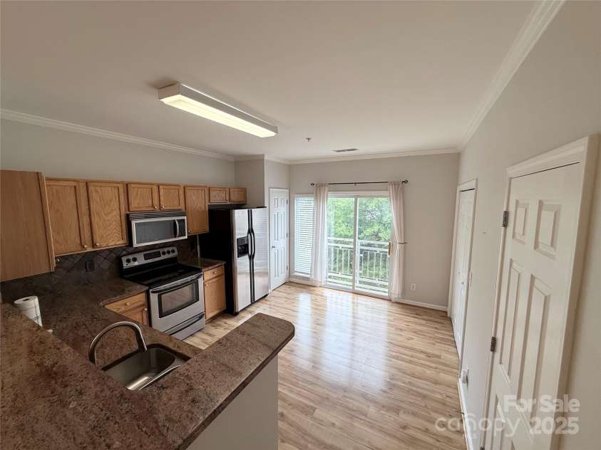 3631 Warp Street, Charlotte, NC 28205.  MLS# CAR4287538, YatesRealty ID 34712. 