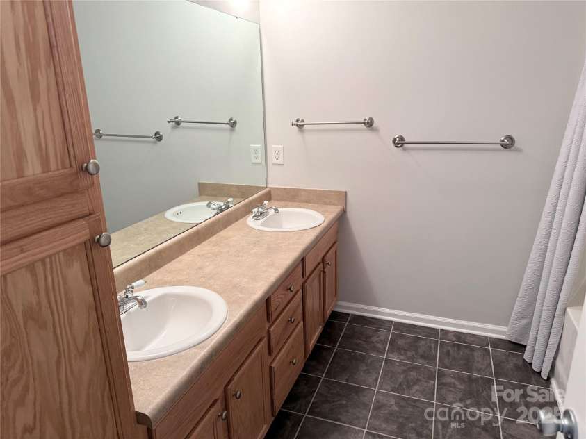3631 Warp Street, Charlotte, NC 28205.  MLS# CAR4287538, YatesRealty ID 34712. 