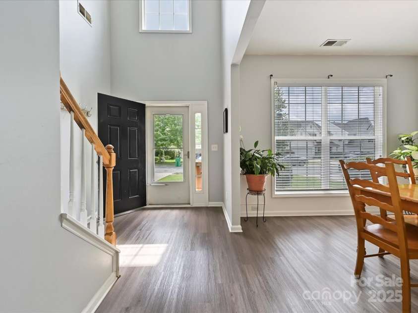 14308 Asheton Creek Drive, Charlotte, NC 28273.  MLS# CAR4294450, YatesRealty ID 34713. Foyer