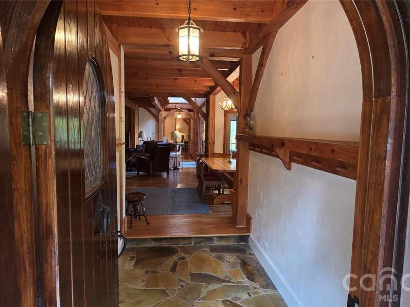 165 Winding Trail, Burnsville, NC 28714.  MLS# CAR4400173, YatesRealty ID 34713. 