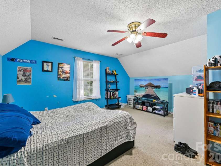 9338 Golden Pond Drive, Charlotte, NC 28269.  MLS# CAR4392080, YatesRealty ID 34714. 