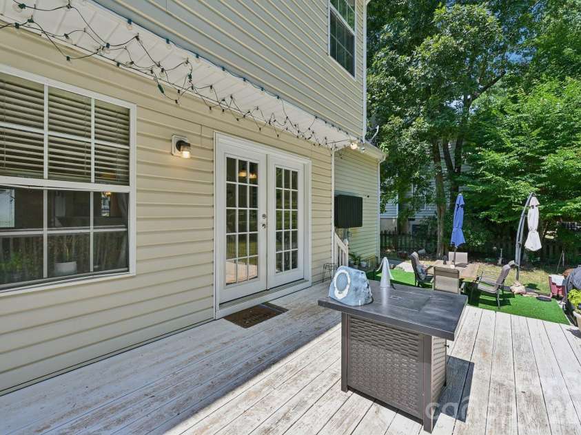 9338 Golden Pond Drive, Charlotte, NC 28269.  MLS# CAR4392080, YatesRealty ID 34714. 