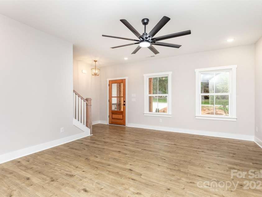 2822 Molly Pop Lane, Monroe, NC 28112.  MLS# CAR4272441, YatesRealty ID 34715. Living Room