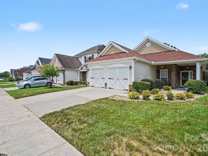 9640 Storybook Avenue, Concord, NC 28027.  MLS# CAR4396872, YatesRealty ID 34715. Front Exterior