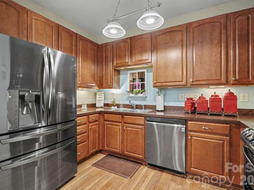 9640 Storybook Avenue, Concord, NC 28027.  MLS# CAR4396872, YatesRealty ID 34715. Kitchen