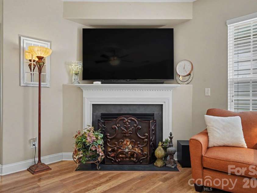 9640 Storybook Avenue, Concord, NC 28027.  MLS# CAR4396872, YatesRealty ID 34715. Living Room