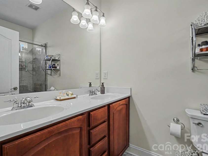 9640 Storybook Avenue, Concord, NC 28027.  MLS# CAR4396872, YatesRealty ID 34715. Primary Bathroom