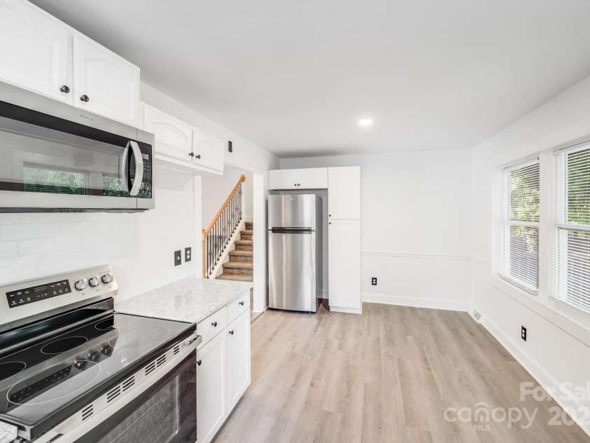 3619 Bankston Place, Charlotte, NC 28215.  MLS# CAR4249558, YatesRealty ID 34716. 