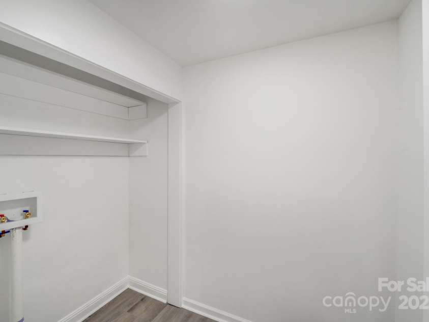 3619 Bankston Place, Charlotte, NC 28215.  MLS# CAR4249558, YatesRealty ID 34716. 