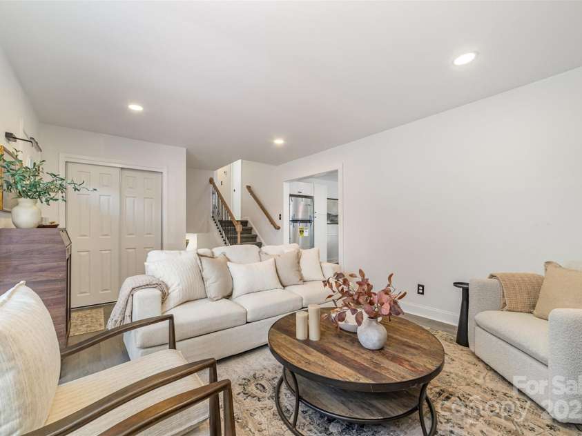 3619 Bankston Place, Charlotte, NC 28215.  MLS# CAR4249558, YatesRealty ID 34716. Virtually Staged