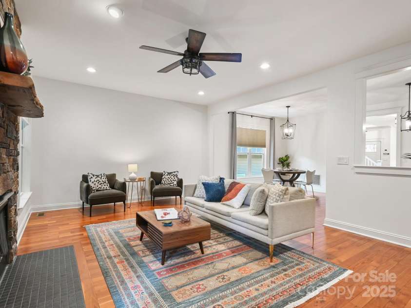 1343 Heathbrook Circle, Asheville, NC 28803.  MLS# CAR4293968, YatesRealty ID 34717. Living room 