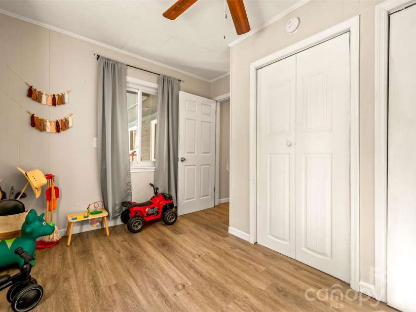 1685 Lynn Road, Columbus, NC 28722.  MLS# CAR4341868, YatesRealty ID 3472. Double closet in second bedroom offers extra storage space.