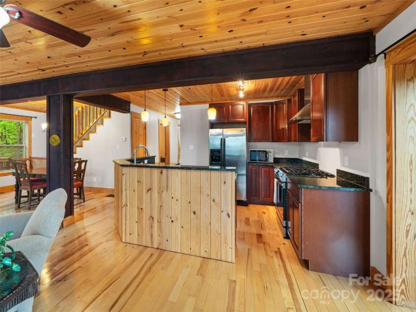 412 Blueberry Drive, Burnsville, NC 28714.  MLS# CAR4138121, YatesRealty ID 3472. 