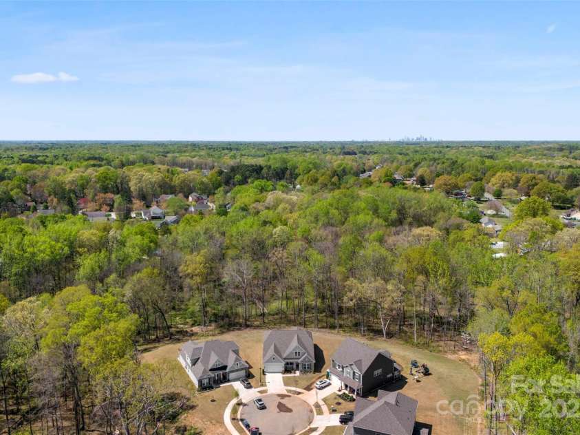 7500 Happy Hollow Drive, Mint Hill, NC 28227.  MLS# CAR4240872, YatesRealty ID 34720. 