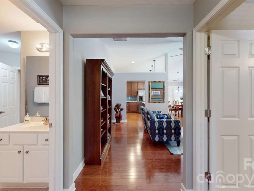 4406 Glenduran Lane, Waxhaw, NC 28173.  MLS# CAR4399887, YatesRealty ID 34721. 