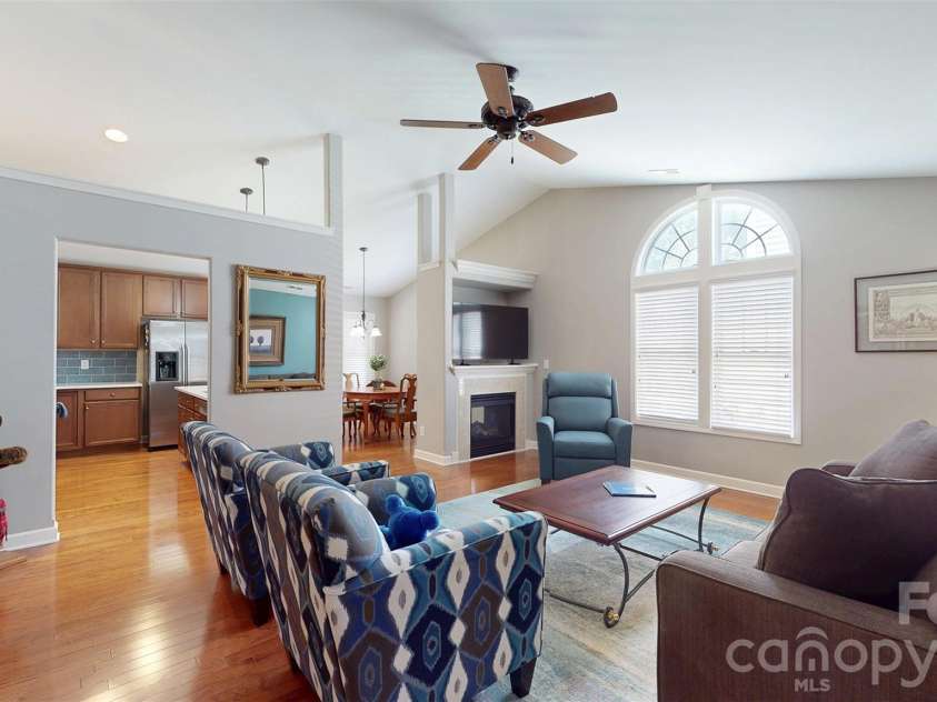 4406 Glenduran Lane, Waxhaw, NC 28173.  MLS# CAR4399887, YatesRealty ID 34721. 