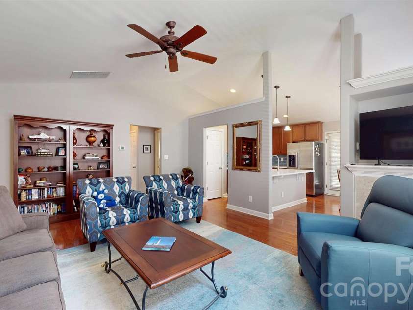 4406 Glenduran Lane, Waxhaw, NC 28173.  MLS# CAR4399887, YatesRealty ID 34721. 