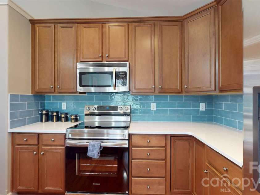 4406 Glenduran Lane, Waxhaw, NC 28173.  MLS# CAR4399887, YatesRealty ID 34721. 