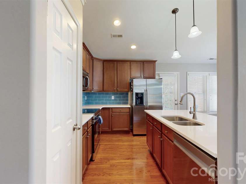 4406 Glenduran Lane, Waxhaw, NC 28173.  MLS# CAR4399887, YatesRealty ID 34721. 
