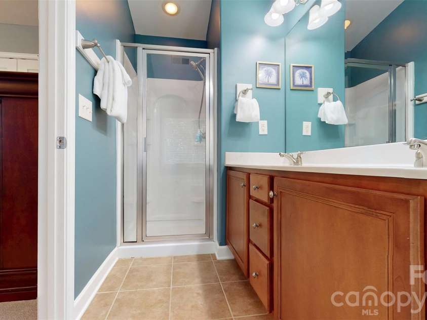 4406 Glenduran Lane, Waxhaw, NC 28173.  MLS# CAR4399887, YatesRealty ID 34721. 