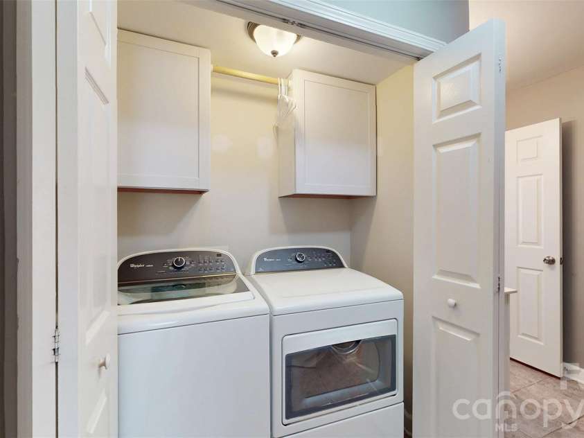4406 Glenduran Lane, Waxhaw, NC 28173.  MLS# CAR4399887, YatesRealty ID 34721. 