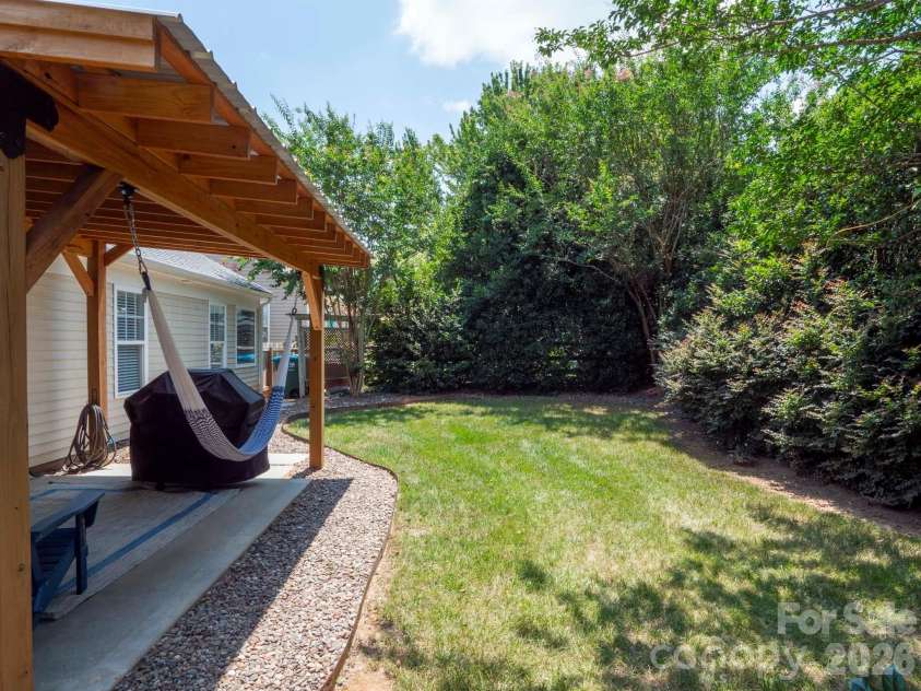 4406 Glenduran Lane, Waxhaw, NC 28173.  MLS# CAR4399887, YatesRealty ID 34721. 