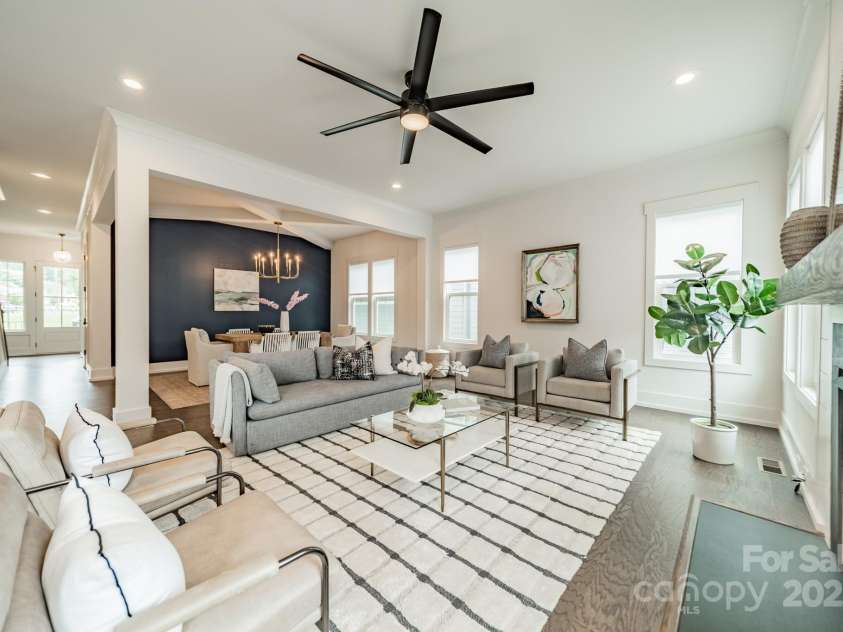 2600 Palm Avenue, Charlotte, NC 28205.  MLS# CAR4263482, YatesRealty ID 34722. 