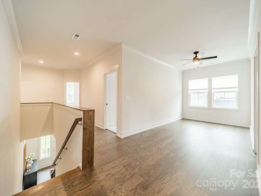 2600 Palm Avenue, Charlotte, NC 28205.  MLS# CAR4263482, YatesRealty ID 34722. 