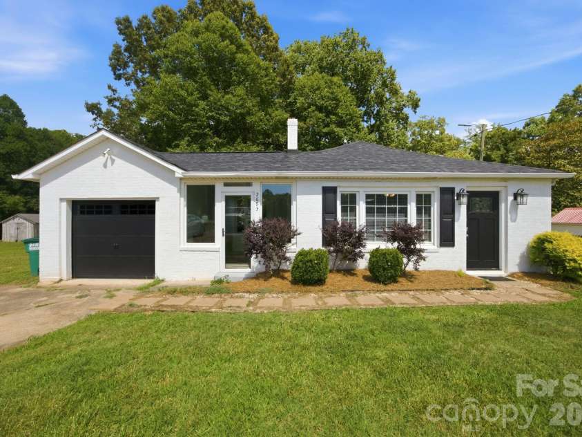 2693 Salem Church Road, Lincolnton, NC 28092.  MLS# CAR4395437, YatesRealty ID 34723. 