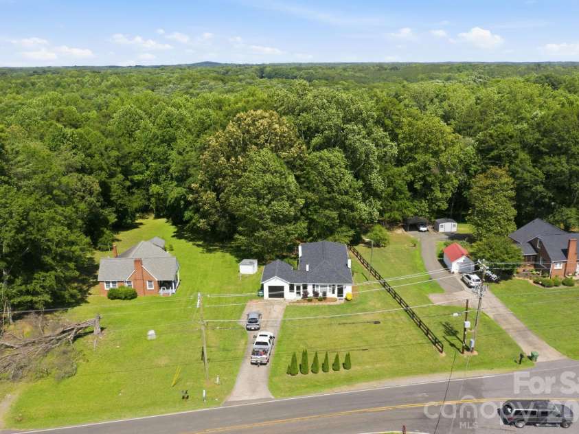2693 Salem Church Road, Lincolnton, NC 28092.  MLS# CAR4395437, YatesRealty ID 34723. 