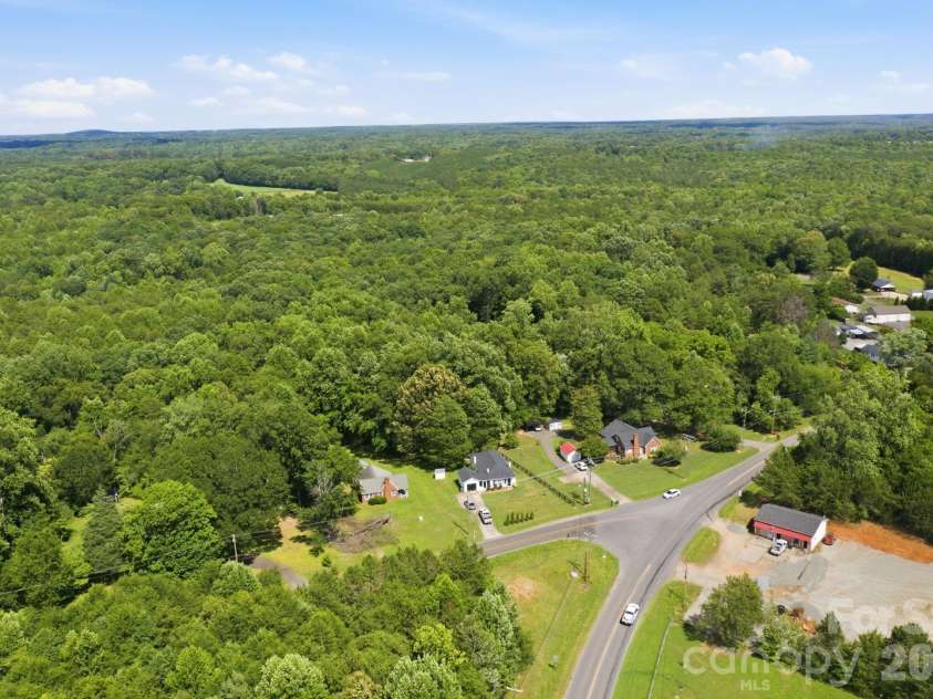 2693 Salem Church Road, Lincolnton, NC 28092.  MLS# CAR4395437, YatesRealty ID 34723. 