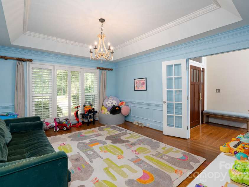 5201 Jupiter Hills Court, Charlotte, NC 28277.  MLS# CAR4294389, YatesRealty ID 34725. Office/Flex space with French doors