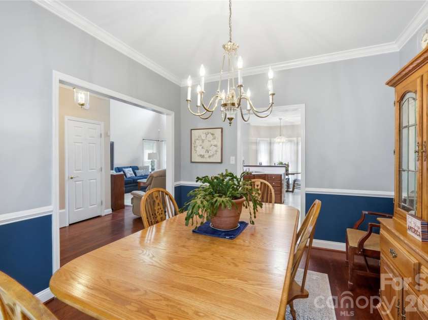1009 Millwright Lane, Matthews, NC 28104.  MLS# CAR4387342, YatesRealty ID 34727. 