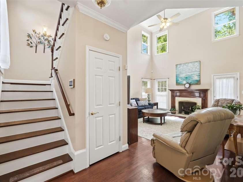 1009 Millwright Lane, Matthews, NC 28104.  MLS# CAR4387342, YatesRealty ID 34727. 