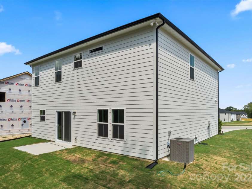 1305 Winged Way, Kannapolis, NC 28083.  MLS# CAR4295043, YatesRealty ID 34727. 
