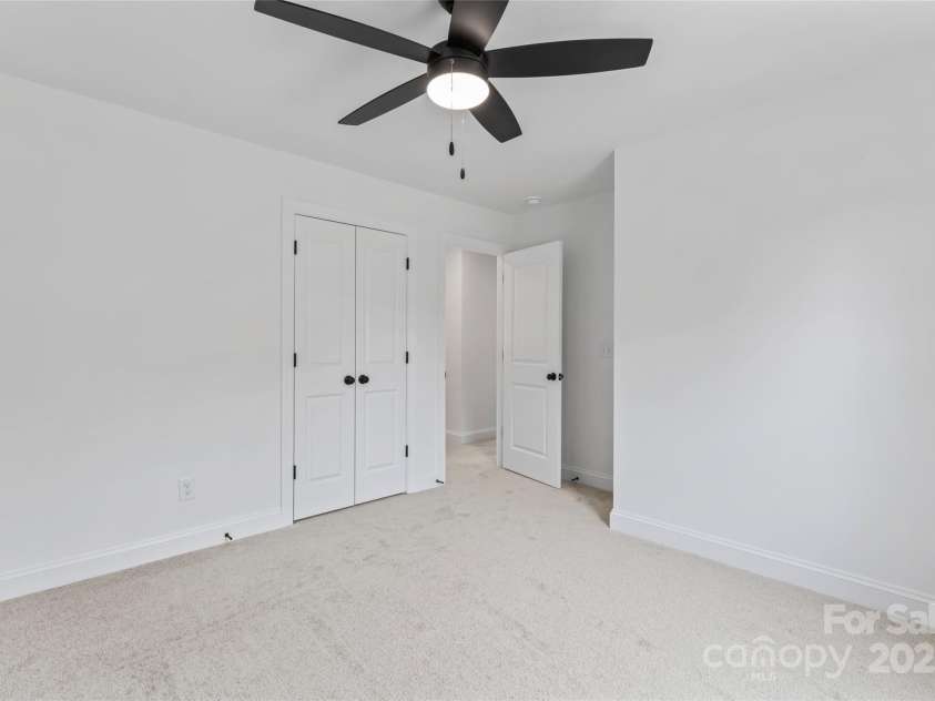 1305 Winged Way, Kannapolis, NC 28083.  MLS# CAR4295043, YatesRealty ID 34727. 