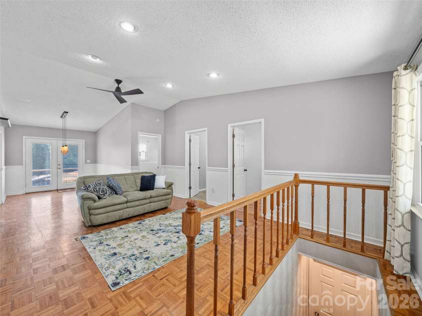 102 Phillips Road, Spruce Pine, NC 28777.  MLS# CAR4427122, YatesRealty ID 34729. 
