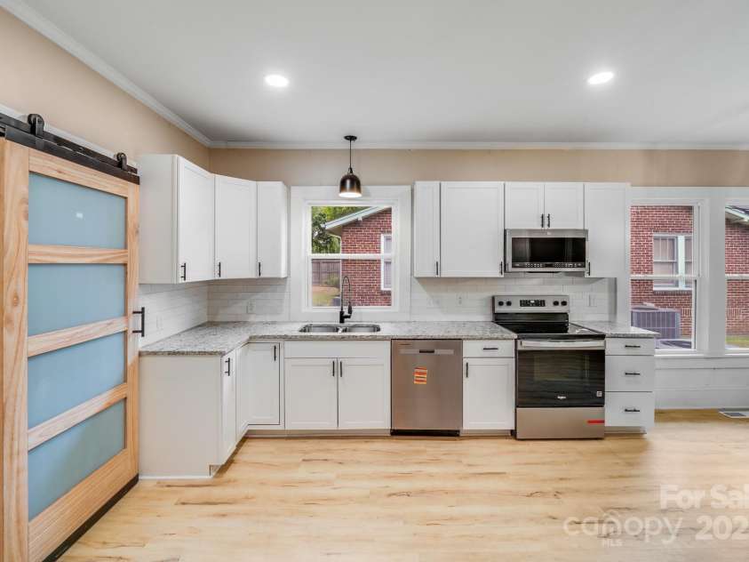 238 Academy Avenue, Concord, NC 28025.  MLS# CAR4280735, YatesRealty ID 34729. Kitchen 2