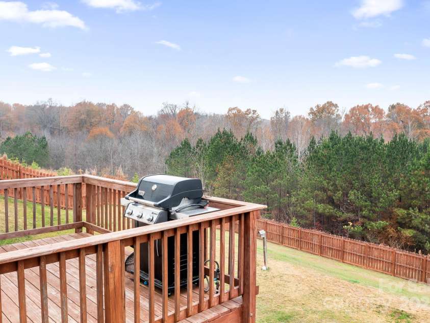 12928 Aberdeen Park Drive, Huntersville, NC 28078.  MLS# CAR4325509, YatesRealty ID 3473. 