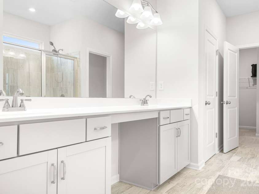 12928 Aberdeen Park Drive, Huntersville, NC 28078.  MLS# CAR4325509, YatesRealty ID 3473. Primary Bathroom. 
