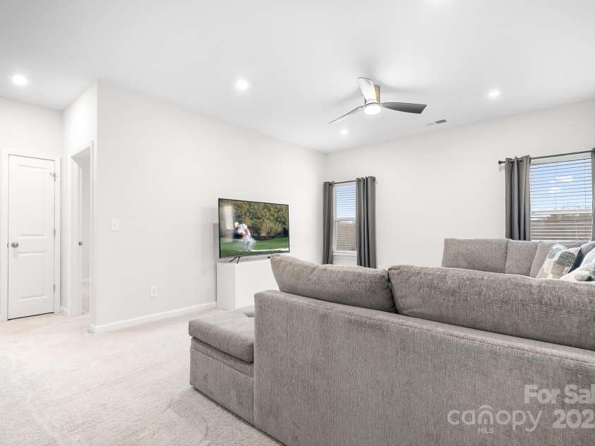 12928 Aberdeen Park Drive, Huntersville, NC 28078.  MLS# CAR4325509, YatesRealty ID 3473. Upstairs Loft Area. 