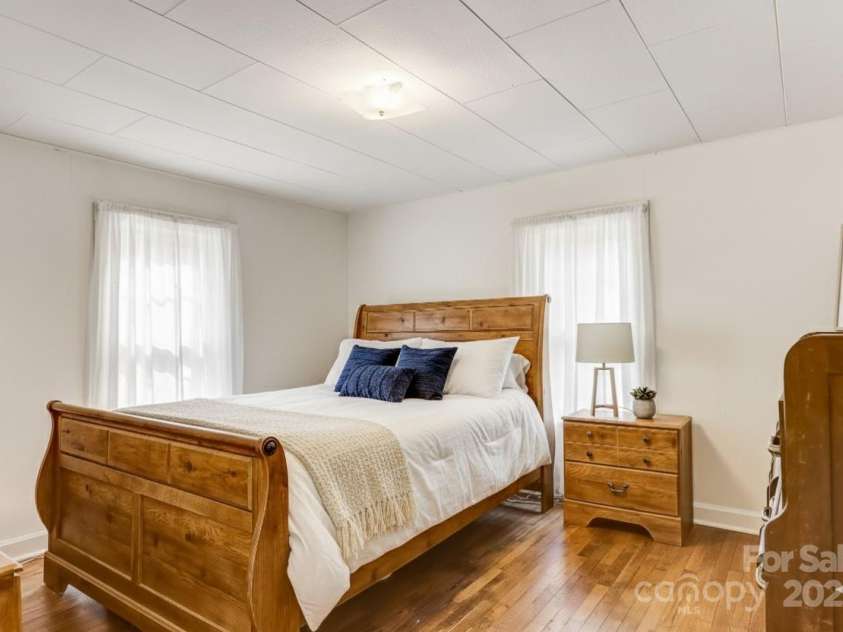 1639 Soco Road, Maggie Valley, NC 28751.  MLS# CAR4321917, YatesRealty ID 3473. Guest bedroom - virtual staging