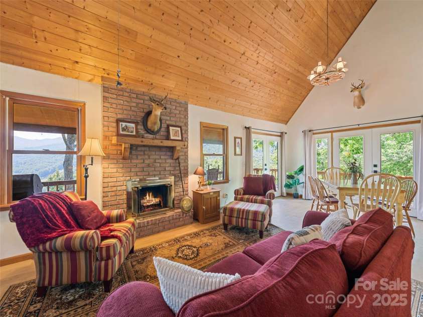 144 Avant Road, Canton, NC 28716.  MLS# CAR4295790, YatesRealty ID 34730. 