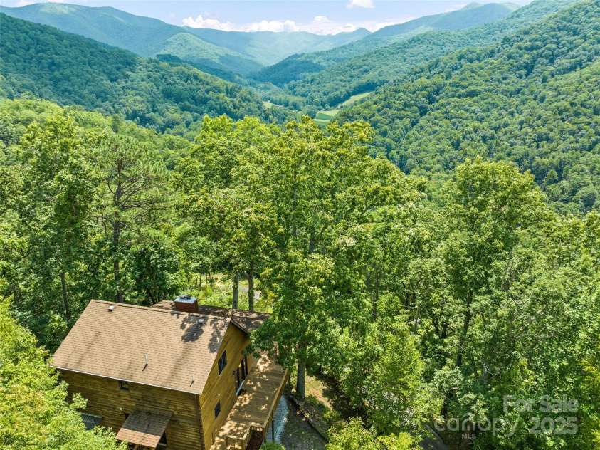 144 Avant Road, Canton, NC 28716.  MLS# CAR4295790, YatesRealty ID 34730. 