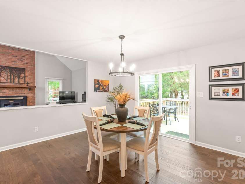 7012 Knotty Pine Road, Waxhaw, NC 28173.  MLS# CAR4388144, YatesRealty ID 34730. 