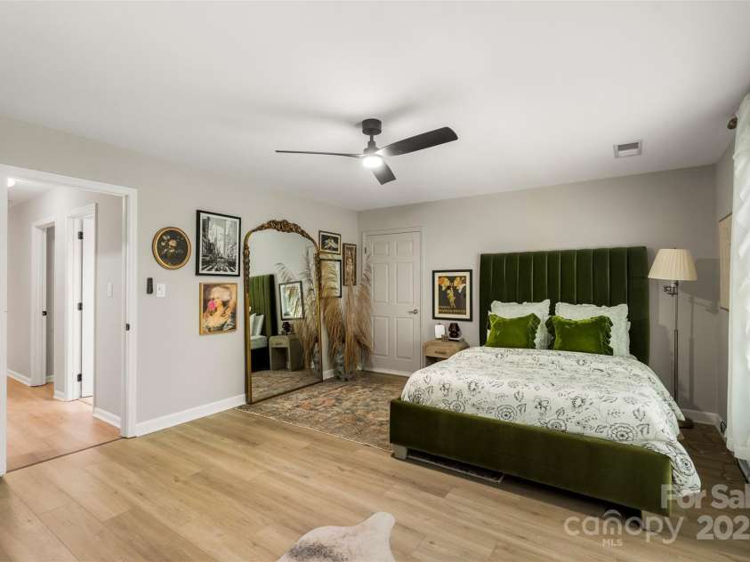 10701 Spring Camp Way, Charlotte, NC 28277.  MLS# CAR4286073, YatesRealty ID 34731. 