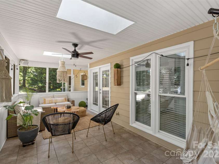 10701 Spring Camp Way, Charlotte, NC 28277.  MLS# CAR4286073, YatesRealty ID 34731. 